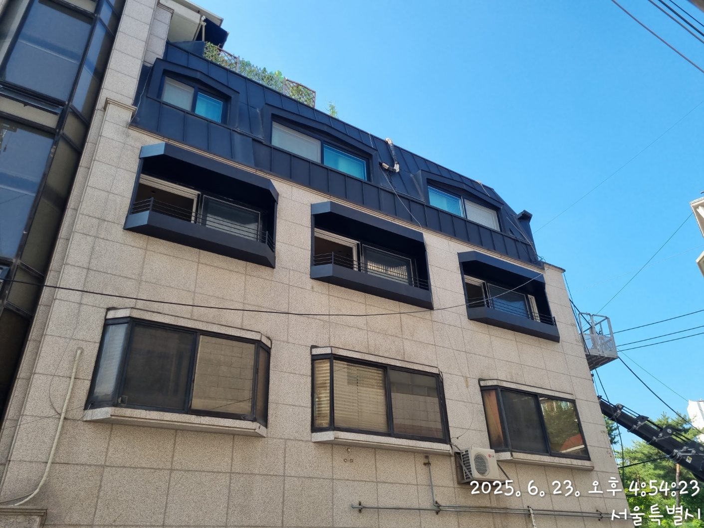 단비금속인테리어 건물 외관 파사드 시공